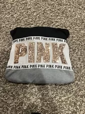 ð©µð©·VS PINK Sweatshirts Medium Bundleð©·ð©µ