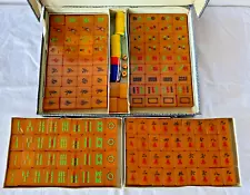 Vintage Mah Jong Set Bakelite? Thick Chunky Butterscotch Tiles 148 w Dice Chips