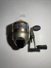 Vintage Zebco Bullet ZBSC3-K6 Spincast Fishing Reel 3 Ball Bearings RARE