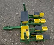 VINTAGE ERTL 1976 JOHN DEERE 1/16 7000 4 ROW TRACTOR PLANTER FARM TOY