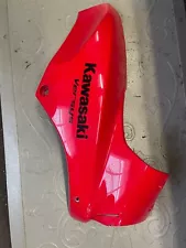 2008 Kawasaki Versys Upper Right Cowling Passion Red 55028-0160