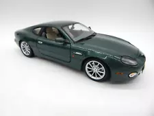 Maisto Aston Martin DB7 Vantage Diecast Model 1:18