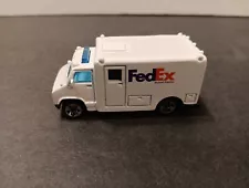 Hot Wheels FedEx World Service Delivery Truck Van 1993 1:64 Scale Mattel