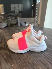 Nike Presto Extreme SE TD Youth Size 3 White / Pink