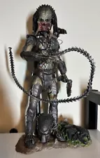 Hot Toys MMS443 Requiem Wolf Predator Action Figure 2.0 Alien Vs Predator