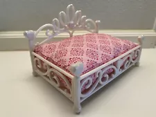 American Girl Princess Dog Or Cat Bed - Retired