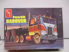 AMT Peterbilt Cabover Pacemaker 352 Tractor 1/25