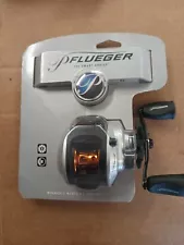 Pflueger Monarch Baitcast Low Profile Fishing Reel MON73LP