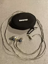 Shure SE215 Pro Sound Isolating In-Ear Monitors w/ Case- Tested